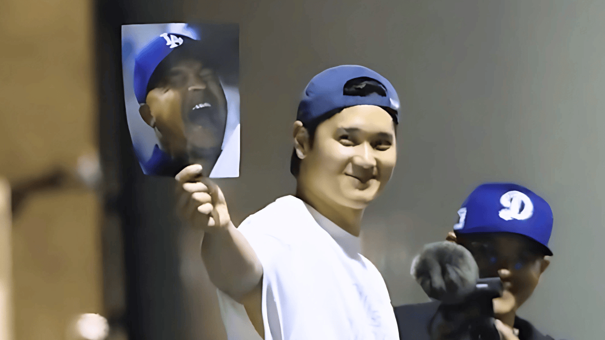 MLB Dodgers Manager Dave Roberts Gets Back at Shohei Ohtani in Epic