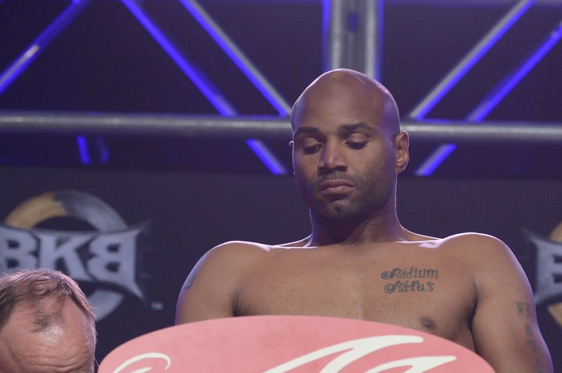 Boxer Carson Jones dies at 38 after 'complications from throat surgery'