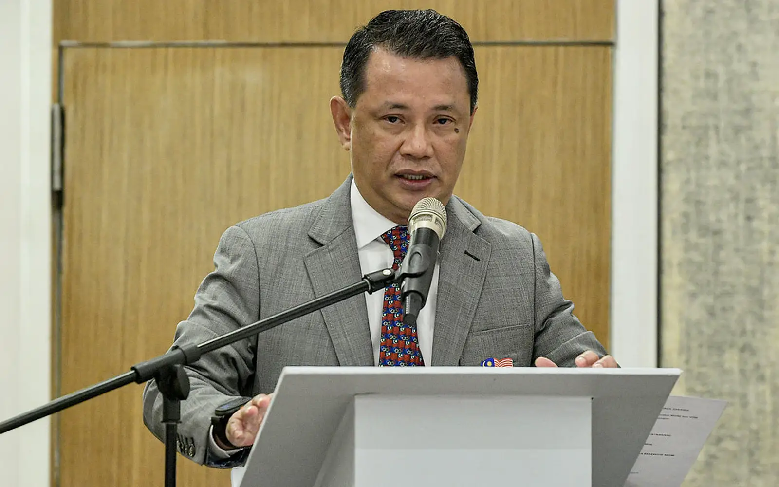 Norza officially takes over SEA Games federation