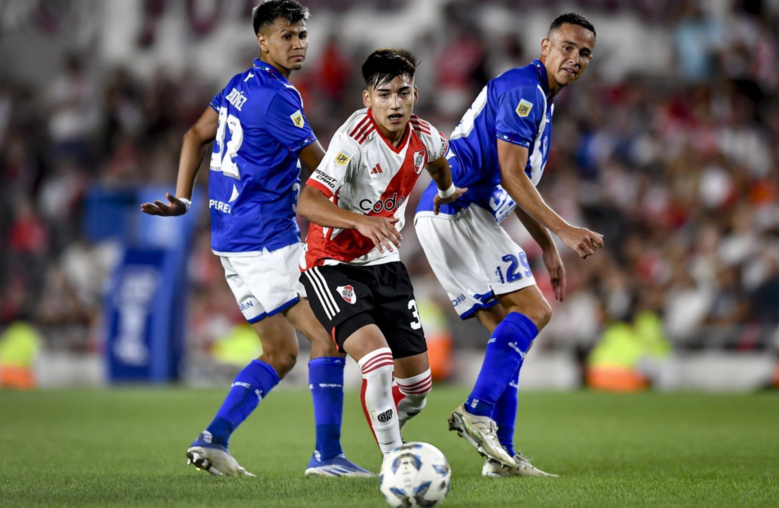 The Rise of Bologna's Wonderkid: Arsenal's Interest in Castro