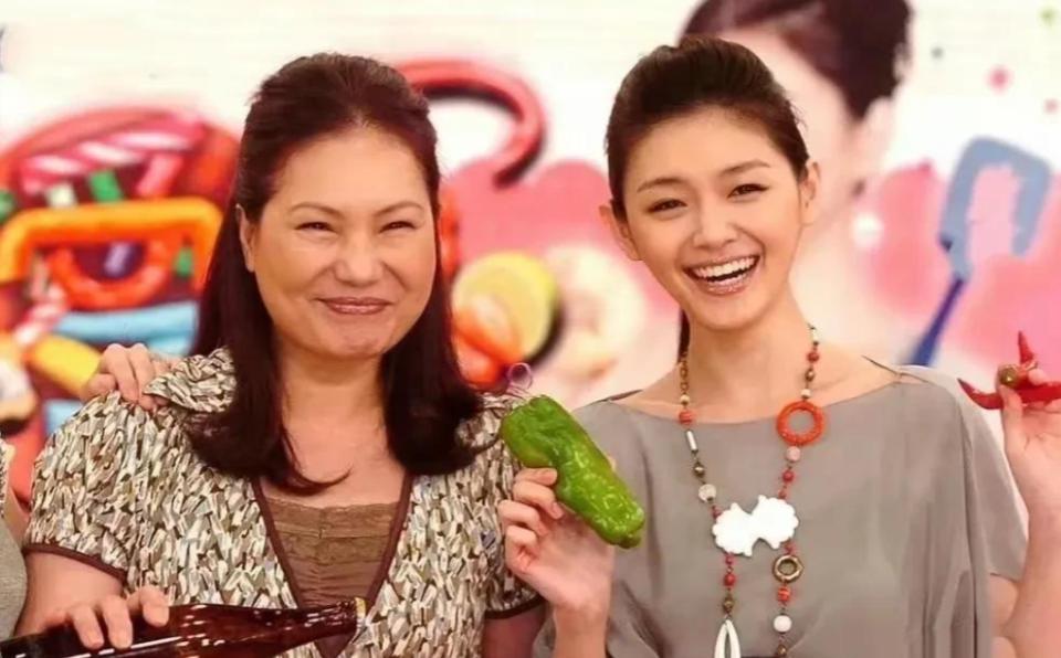 大S上亿遗产分好了！具俊晔与儿女平分，汪小菲代理，S妈回应了