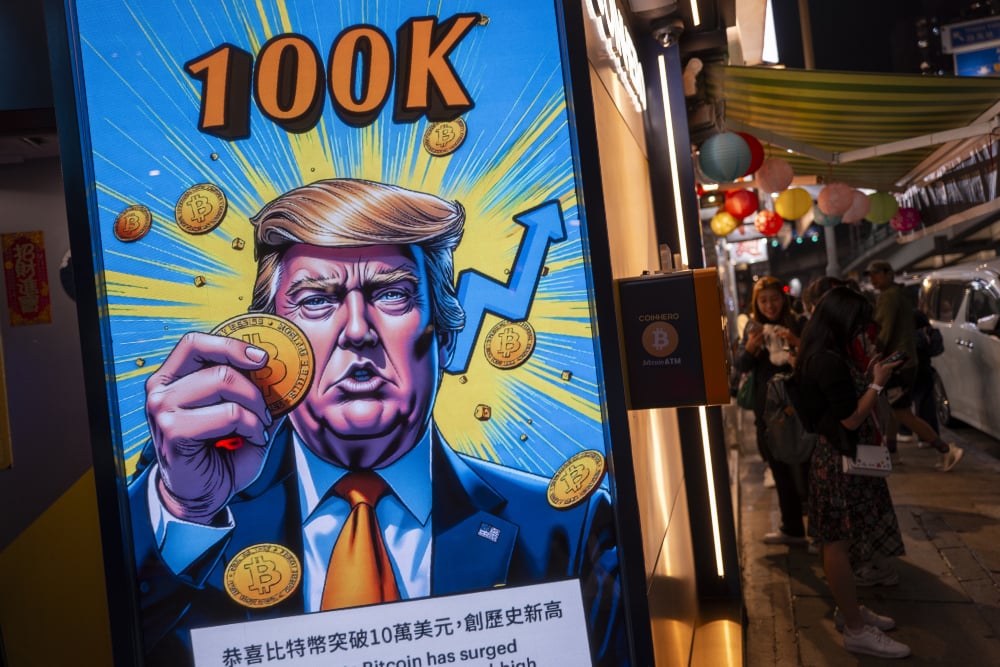 Trump Minta Kongres Bikin Cadangan Bitcoin, Sinyal Apa Ini?