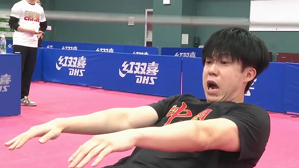 国乒体测众生相：36岁马龙轻松过关，王楚钦出洋相出到央视了！