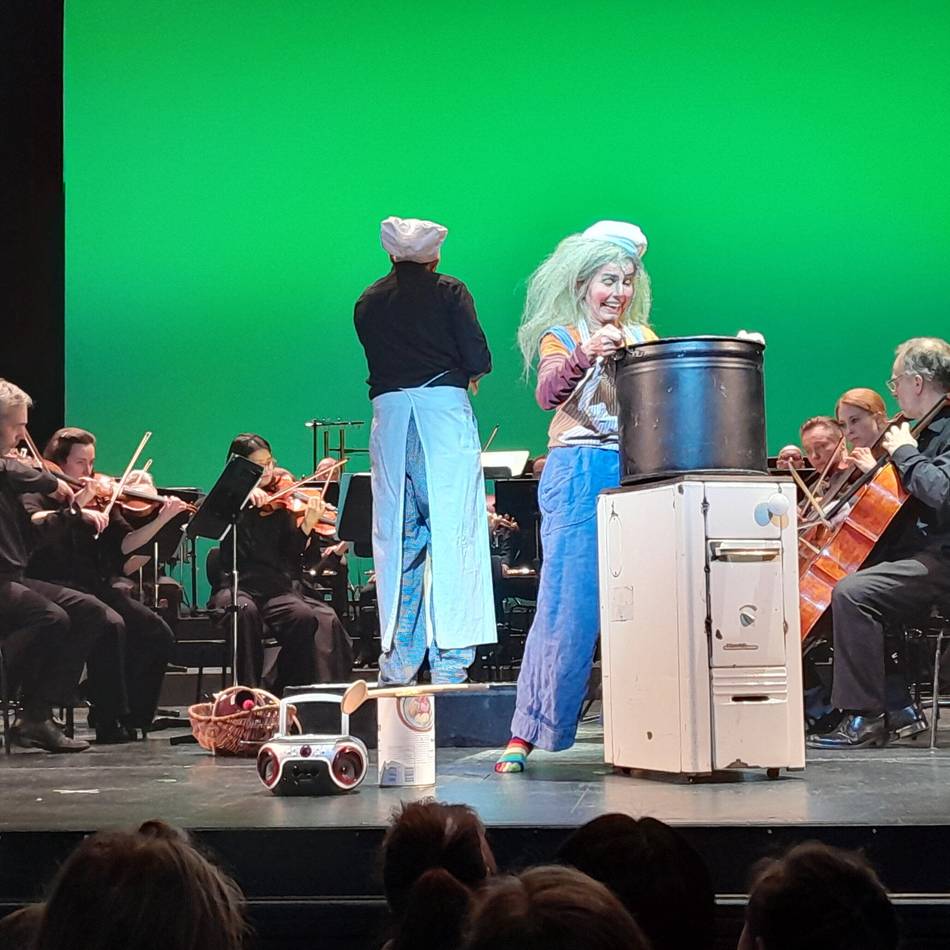 Kobold Kiko kocht Musik im Theater