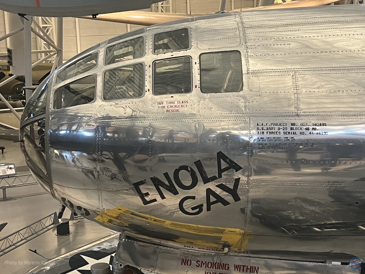 Maquette avion : B-29A Enola Gay - Academy - Rue des Maquettes