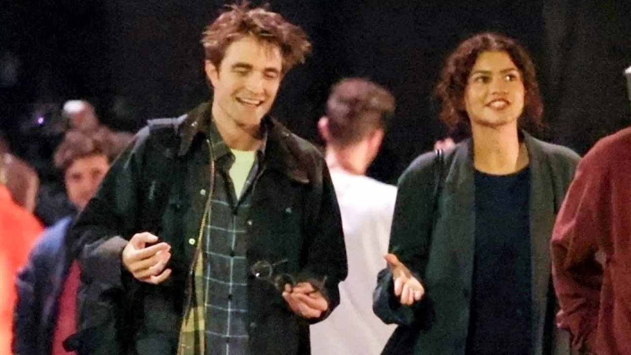 Robert Pattinson REVEALS How 2Hour Phone Call With Zendaya Helped(02)