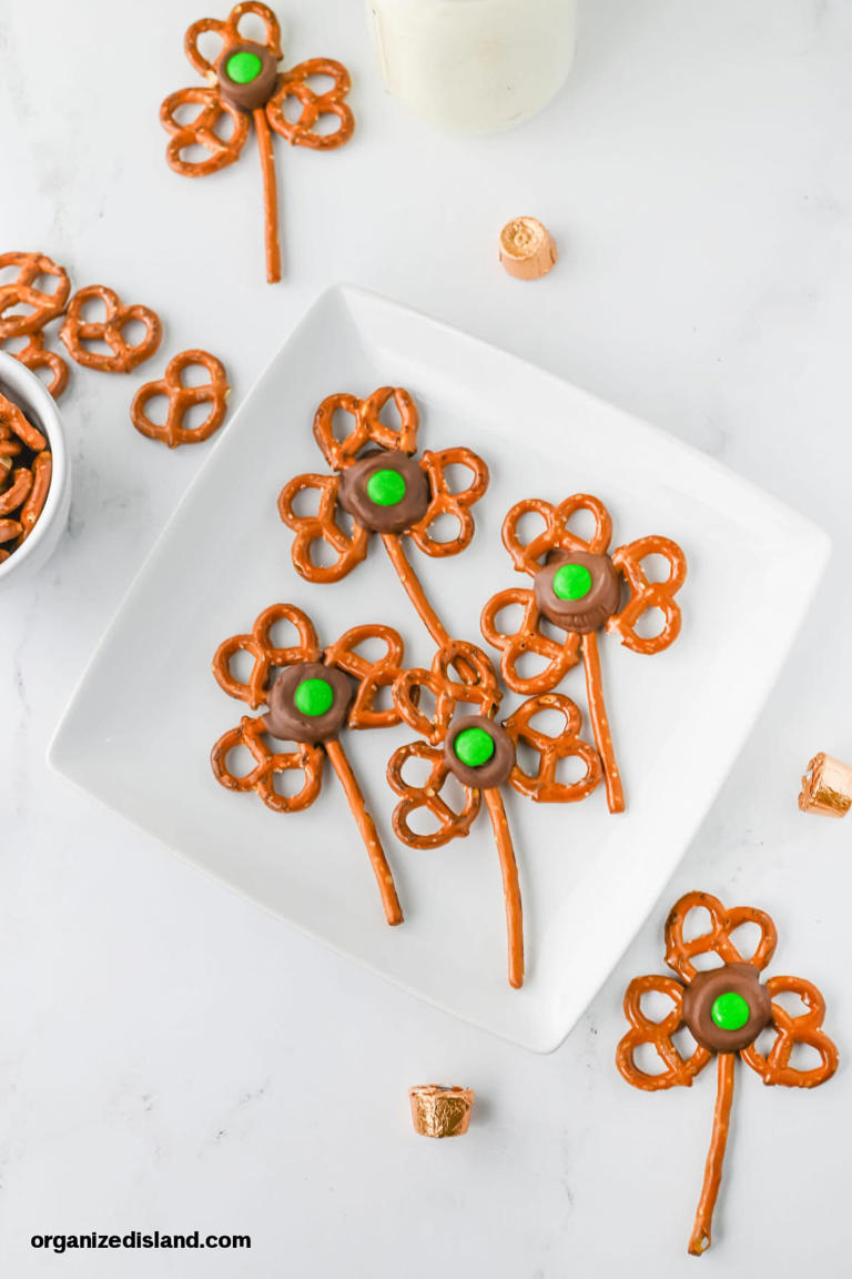 Shamrock pretzels