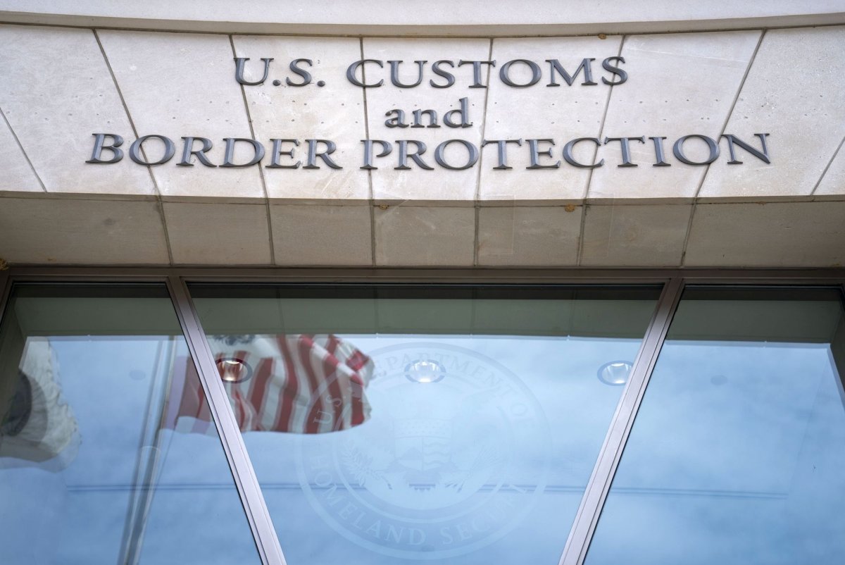 U.S. launches mobile app with 'Intent to Depart' feature for ...