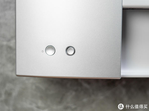 办公设计两相宜 戴尔UltraSharp U2725QE显示器评测