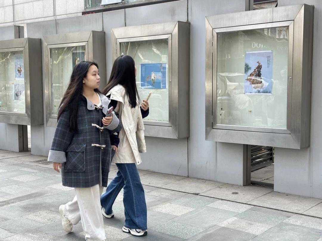 ����ݺ�������Ӱ����չ���Ͼ���չ�����Կݺ�ʮ�������Ӱ�߱������