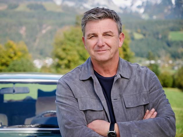 Hans Sigl spielt auch in der 19. Staffel Dr. Martin Gruber in „Der Bergdoktor“