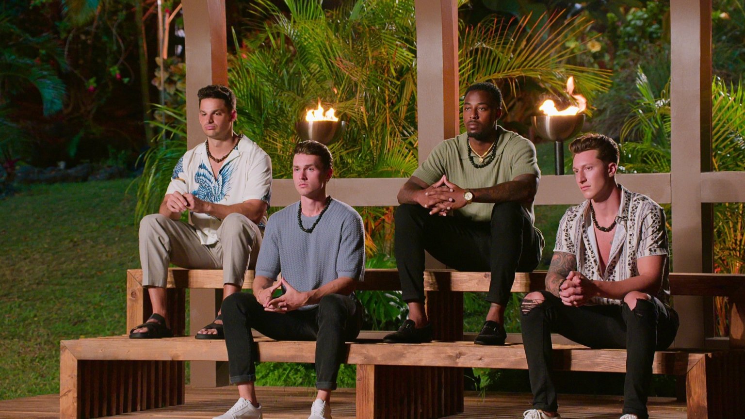 Vreemdganger nu al betrapt in eerste clip van &amp;#39;Temptation Island&amp;#39; op ...