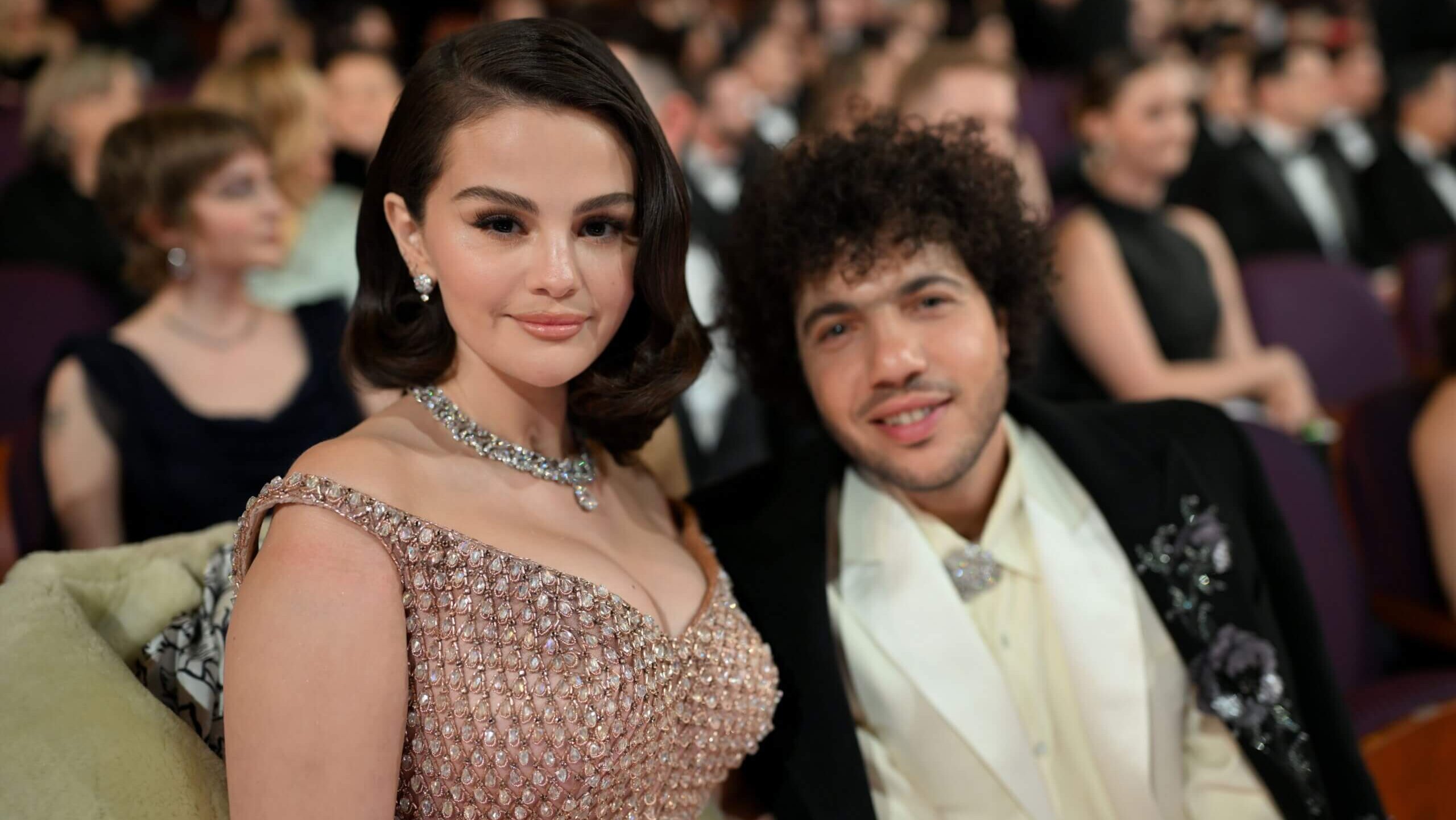 Selena Gomez Opens Up About How Weight Comments Make Her ‘A Tad Bitter(01)