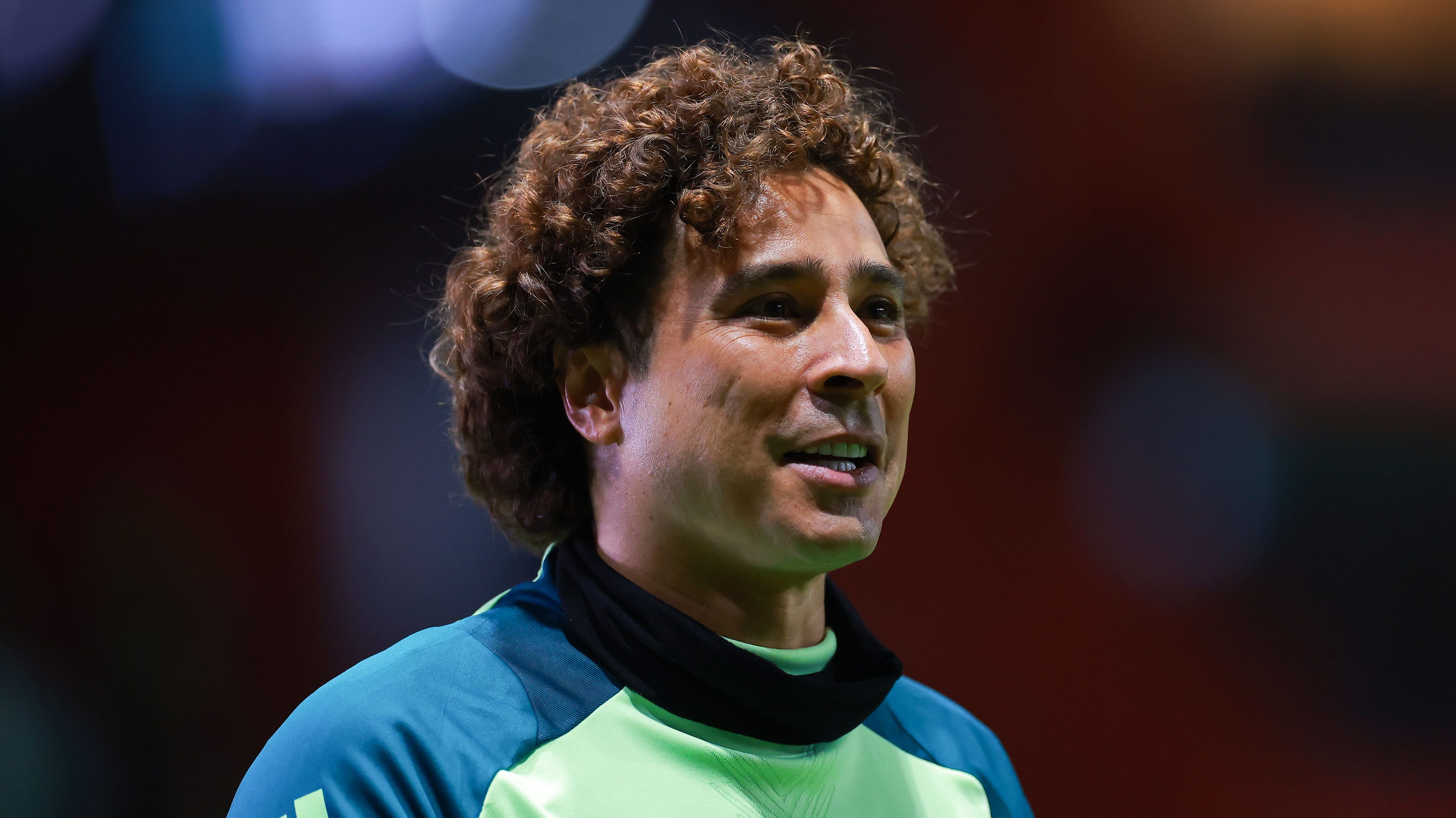 Guillermo Ochoa visualiza el retiro del fútbol