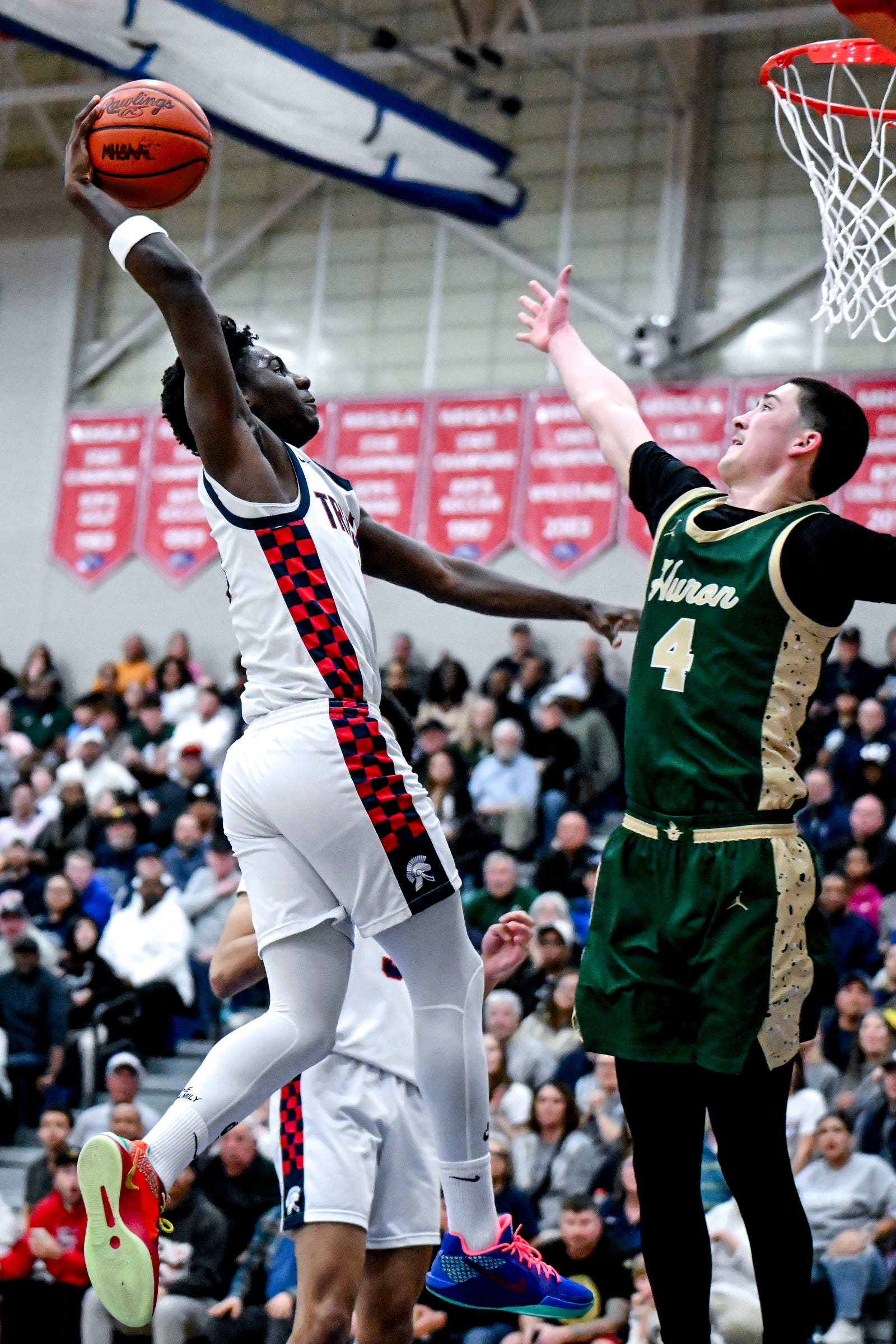 East Lansing boys still hungry after win to reach Breslin: 'The job is ...