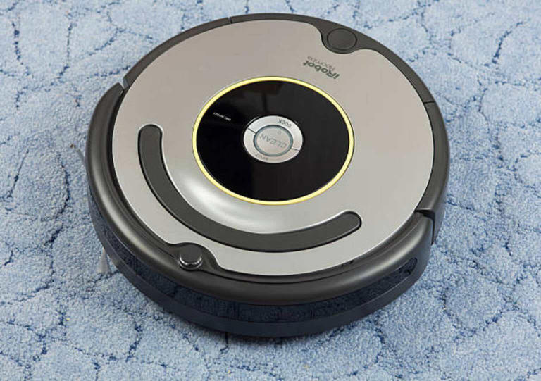 Traders jump into iRobot and Server Robotics ahead of the White House's ...