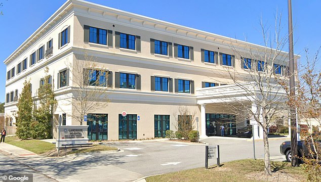 Healthcare Giant with Midwestern and Southern Hospitals Seeks Chapter 11 Bankruptcy Protection 2 AA1AMI8c