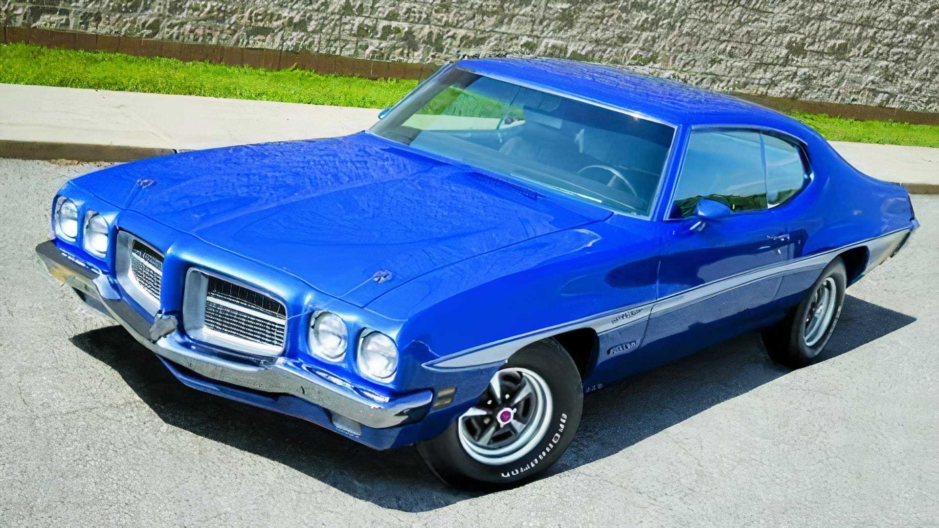 blue 1971 Pontiac GT-37