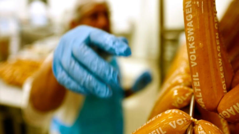 Comment Volkswagen retrouve le sourire grâce à ses saucisses au curry ...