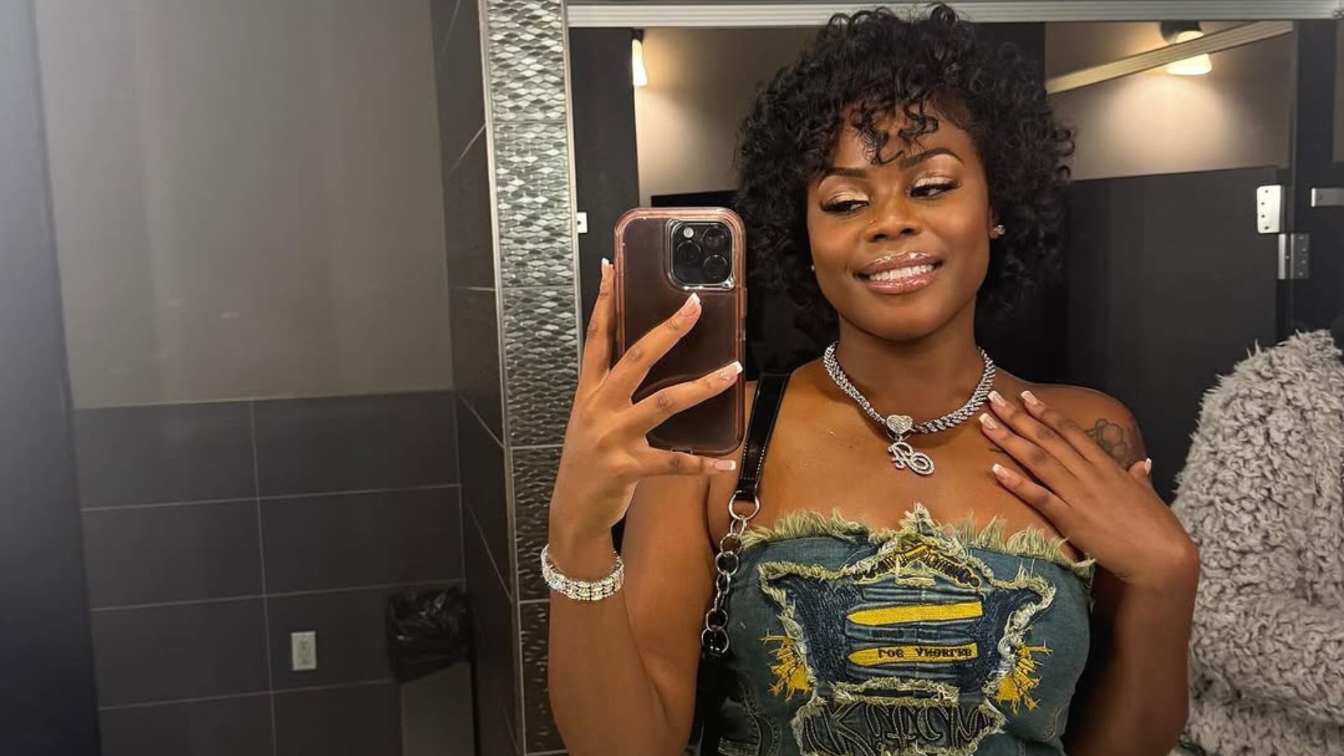 La influencer Alysha Burney fallece inesperadamente en México, un día