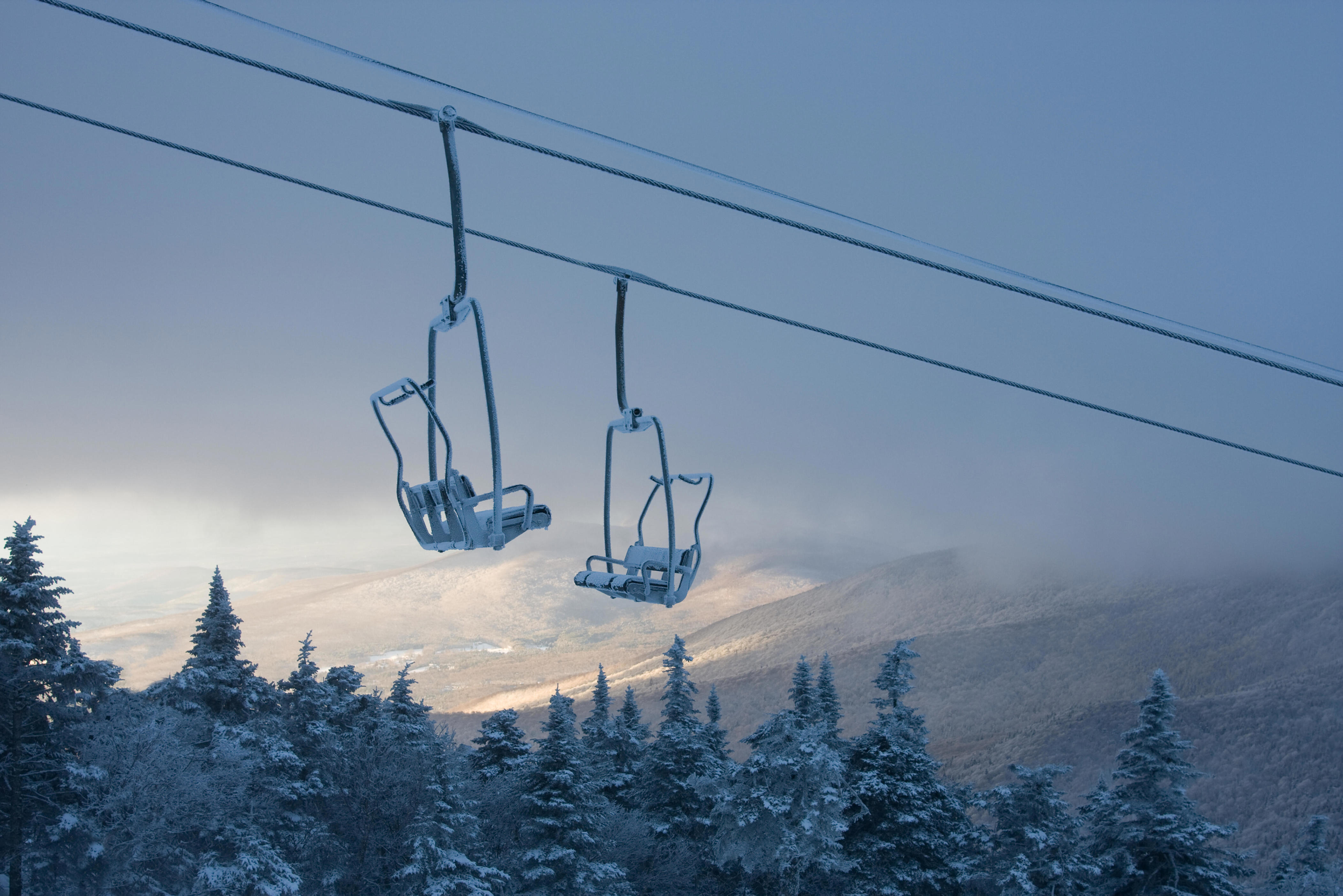 Man Dies After Falling From Chairlift At Popular Montana Ski Resort(02)