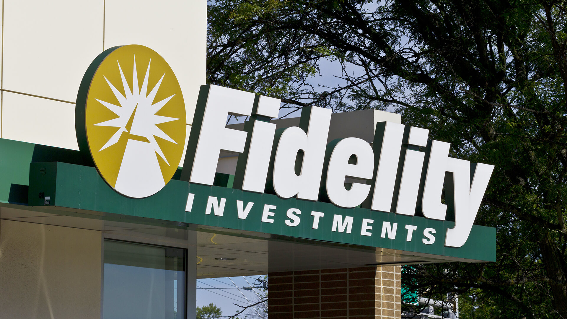 Fidelity Says This Is a Surprising Risk of Holding Too Much Cash — Do