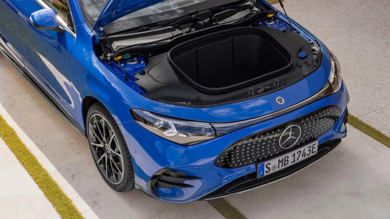 Mercedes-Benz CLA Class