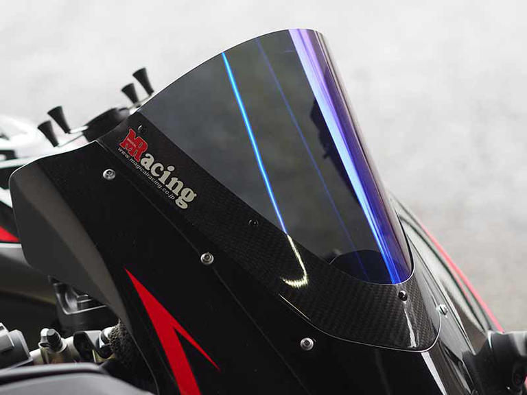 マジカルレーシングから Ninja ZX-10R（21-）用ストリートボディ