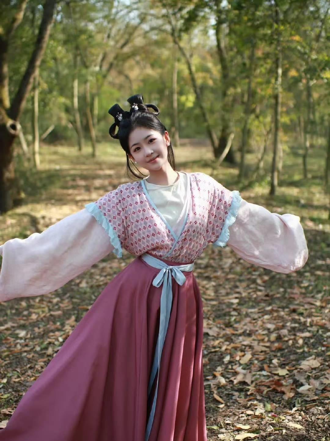 05后新生代李熙媛：16岁拍25部剧，未来可期的潜力股