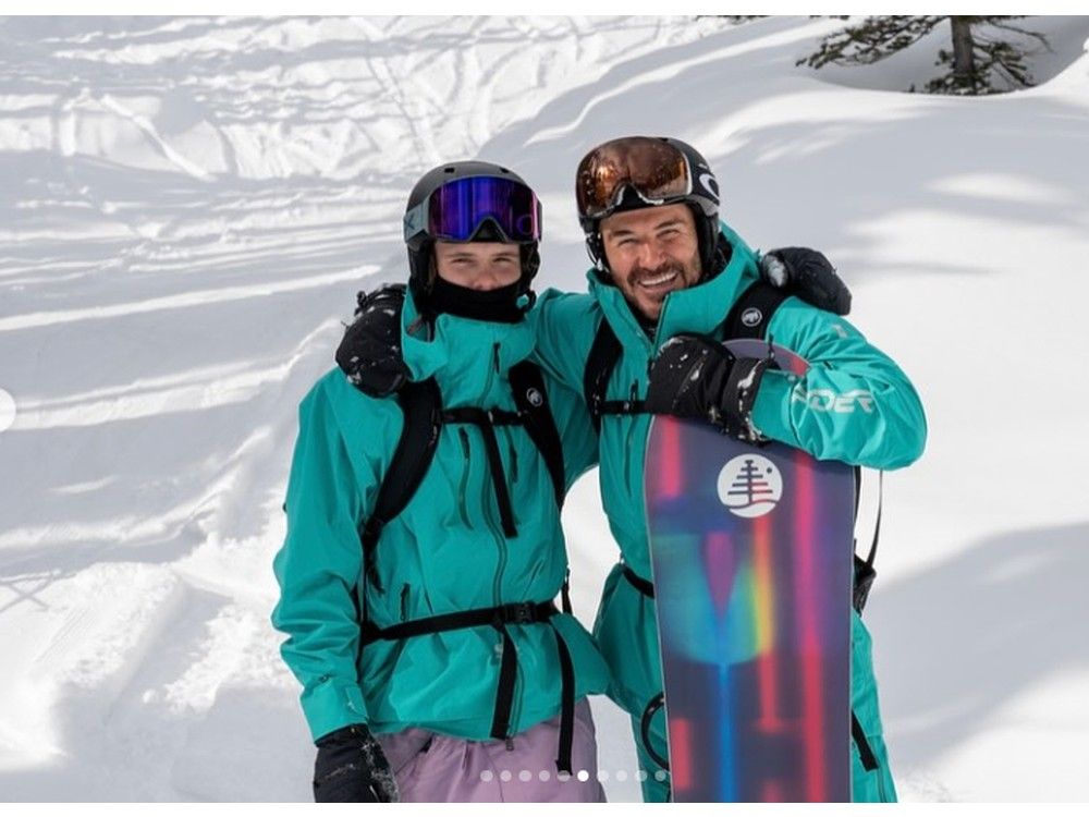 David Beckham, son Cruz enjoy snowboarding trip in Fernie, B.C.(01)