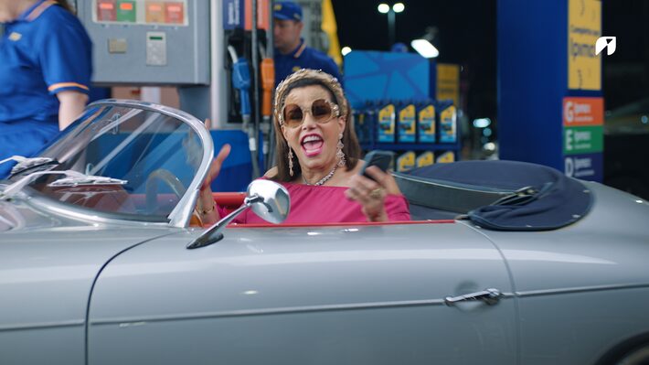 A socialite Narcisa Tamborindeguy será uma das estrelas da nova campanha do rede de postos Ipiranga Foto: Divulgação/Ipiranga