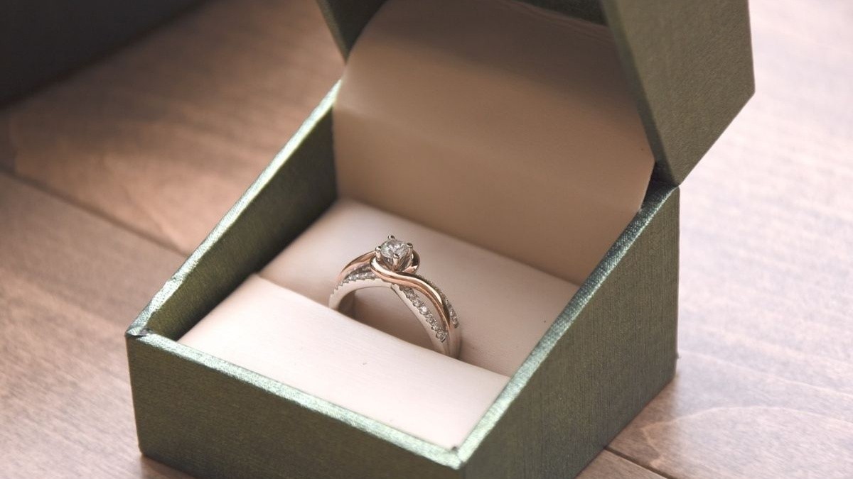 what-happens-to-your-social-security-benefits-if-you-remarry