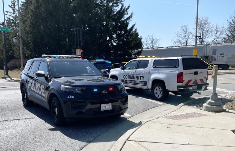 Lake County Coroner identifies pedestrian killed by train in Lake Forest