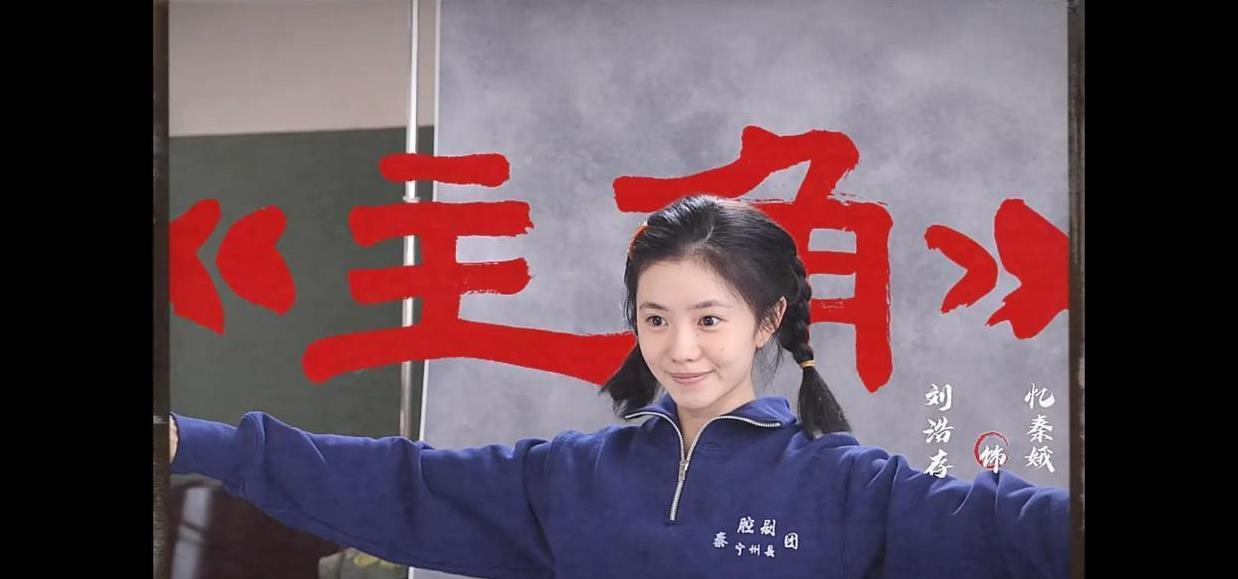 �����ˣ�����ı���ĵ��Ӿ磬�ż����غ���ٺ�����Ů������������