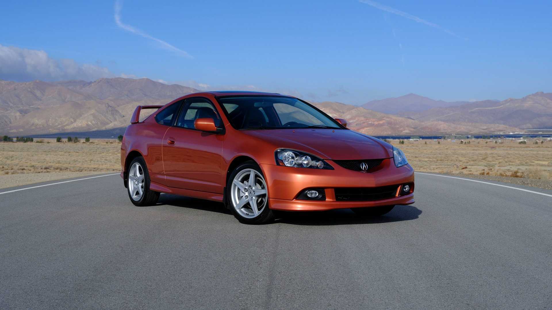 2005-2006 Acura RSX Type S Orange Front Angled View
