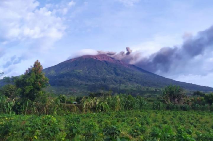 PVMBG Catat Peningkatan Gempa Gunung Kerinci