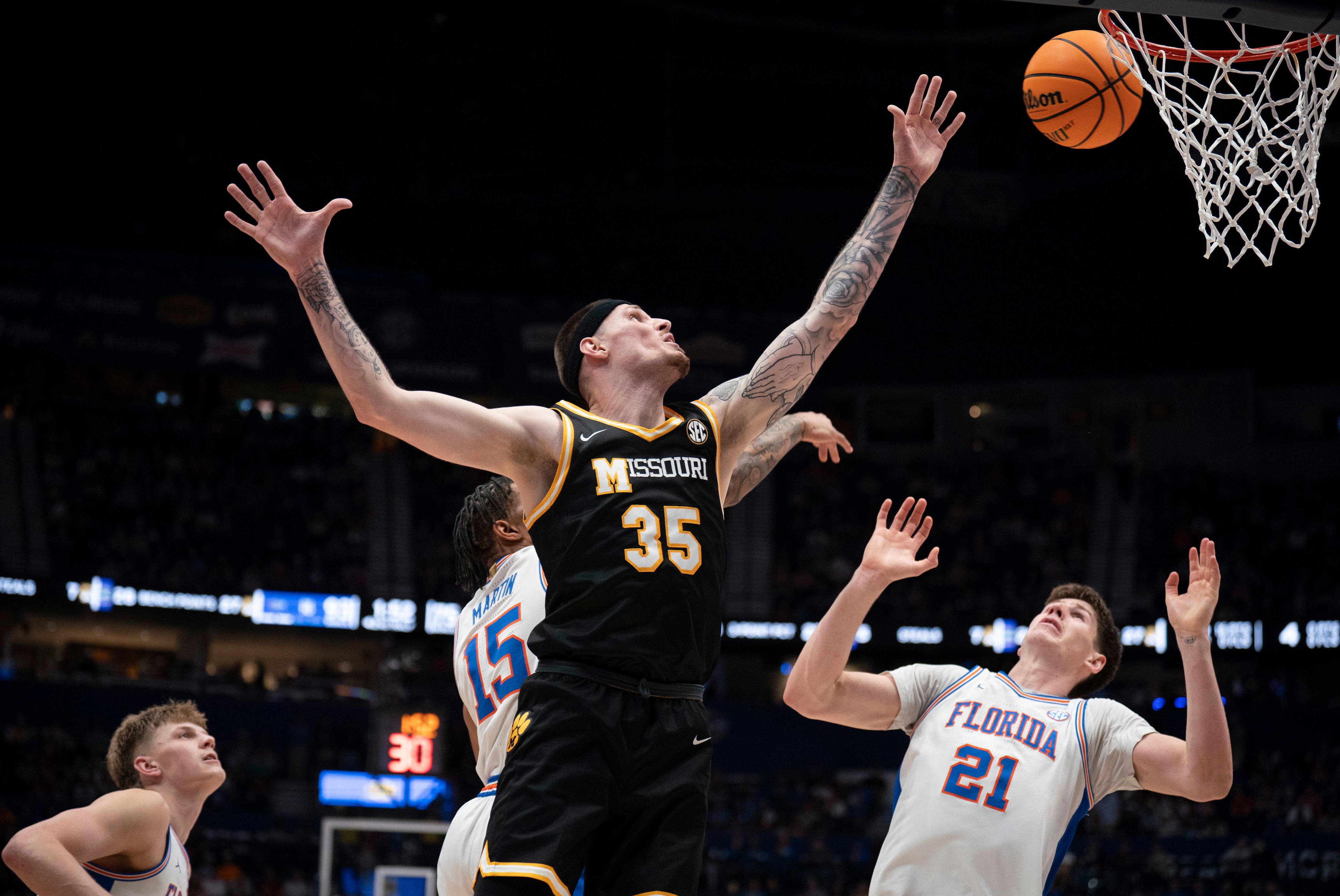 Border War and more. Key dates to know on Missouri basketball’s 2025-26 ...