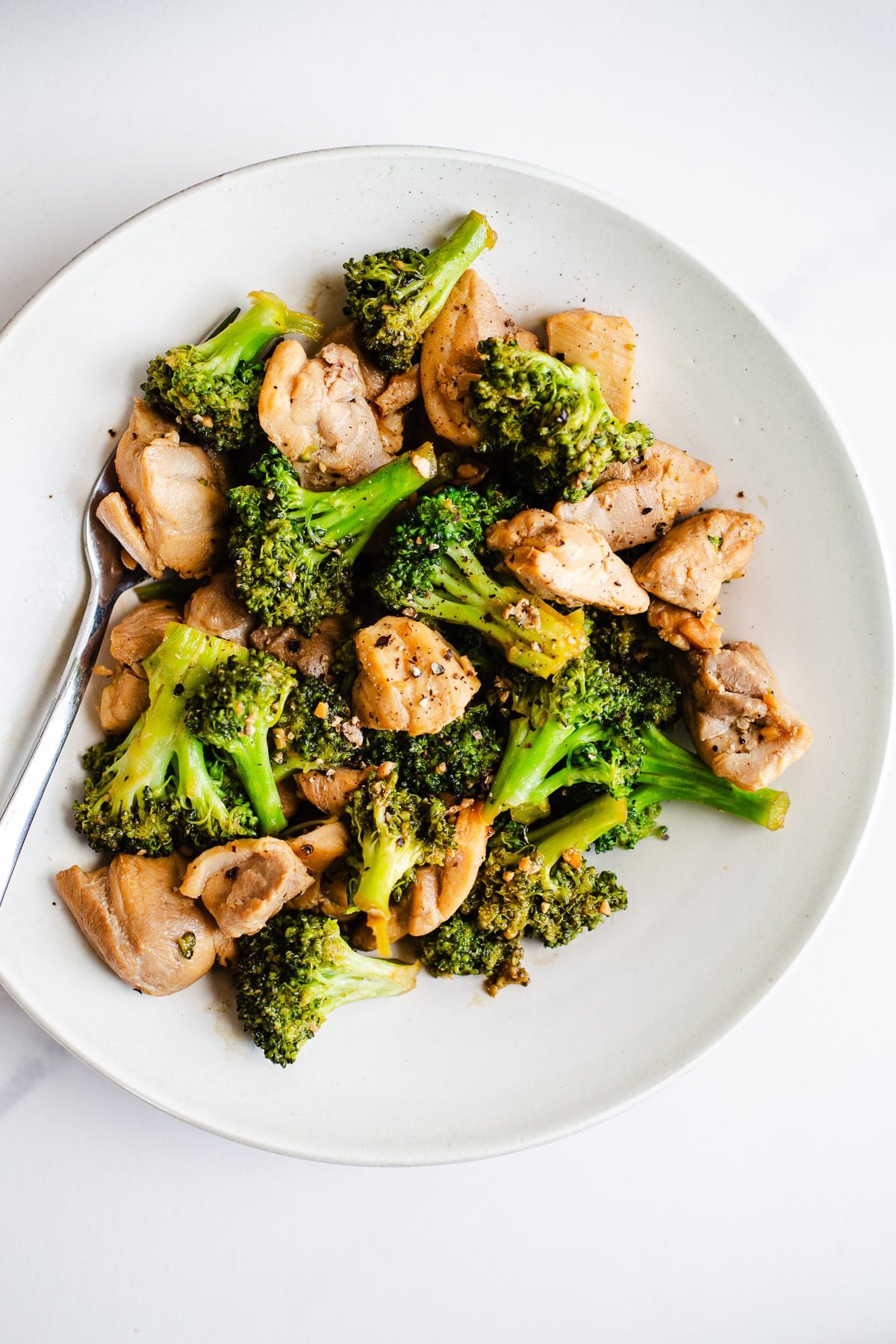 Healthy Chicken and Broccoli Skillet