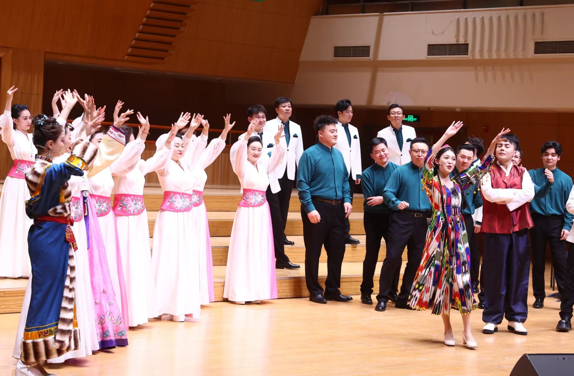 ���ֻᡶ�������ȥ���С���������軭�����ͼ