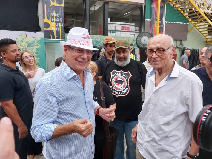 Dirceu, Suplicy e Abdael Ambruster, coordenador nacional do segurança pública do PT Foto: Marcelo Godoy / Estadão