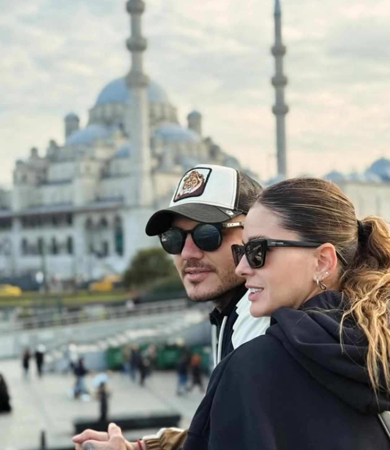 Oturdukları bank, Turistik yer oldu 