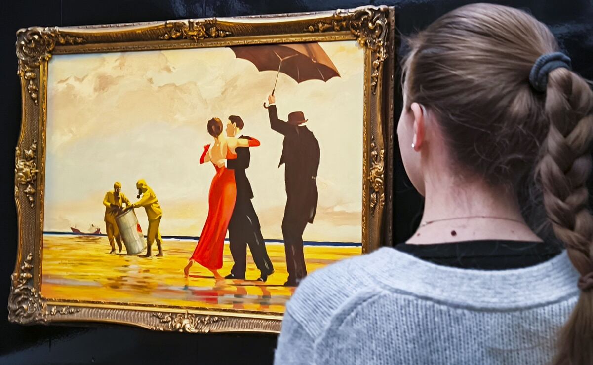 Mosaic Medallion - \, image size:1201x740