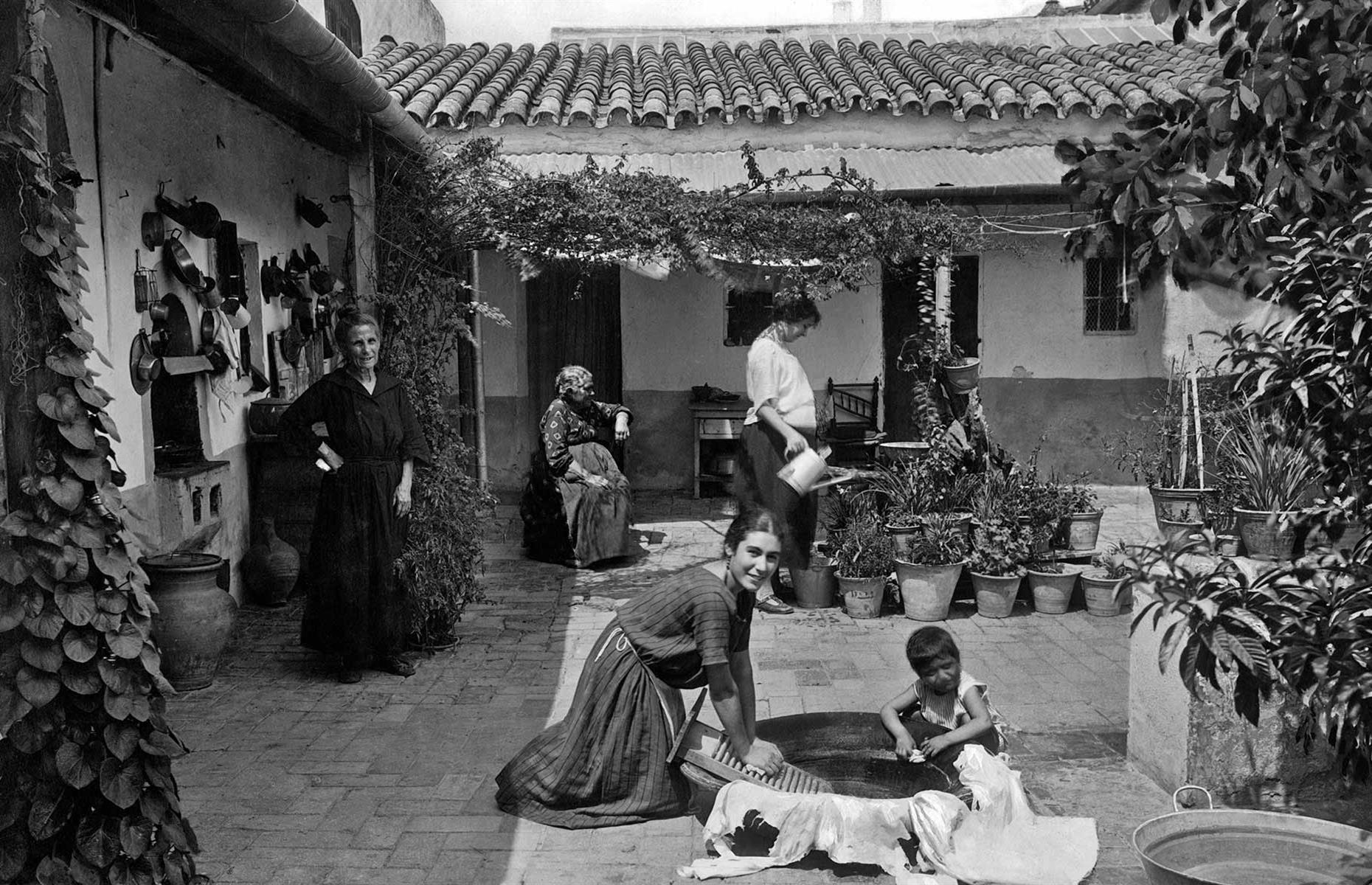 Los hogares españoles y del mundo hace 130 años: Un viaje al pasado a ...