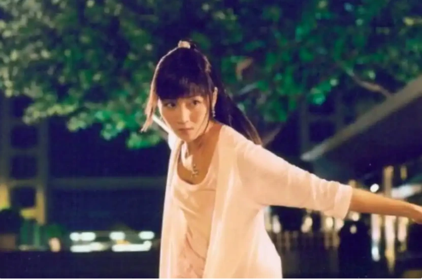 “美腿女神”万绮雯：19岁获选亚姐，拒7位数片酬，如今坦言山里的生活很好