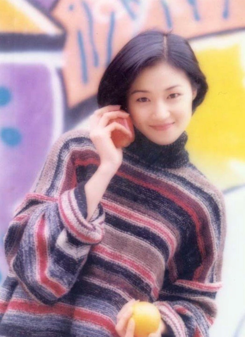 “美腿女神”万绮雯：19岁获选亚姐，拒7位数片酬，如今坦言山里的生活很好