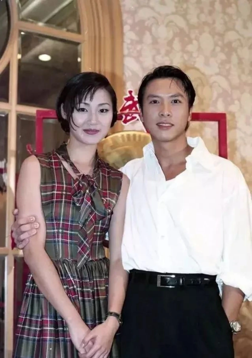 “美腿女神”万绮雯：19岁获选亚姐，拒7位数片酬，如今坦言山里的生活很好