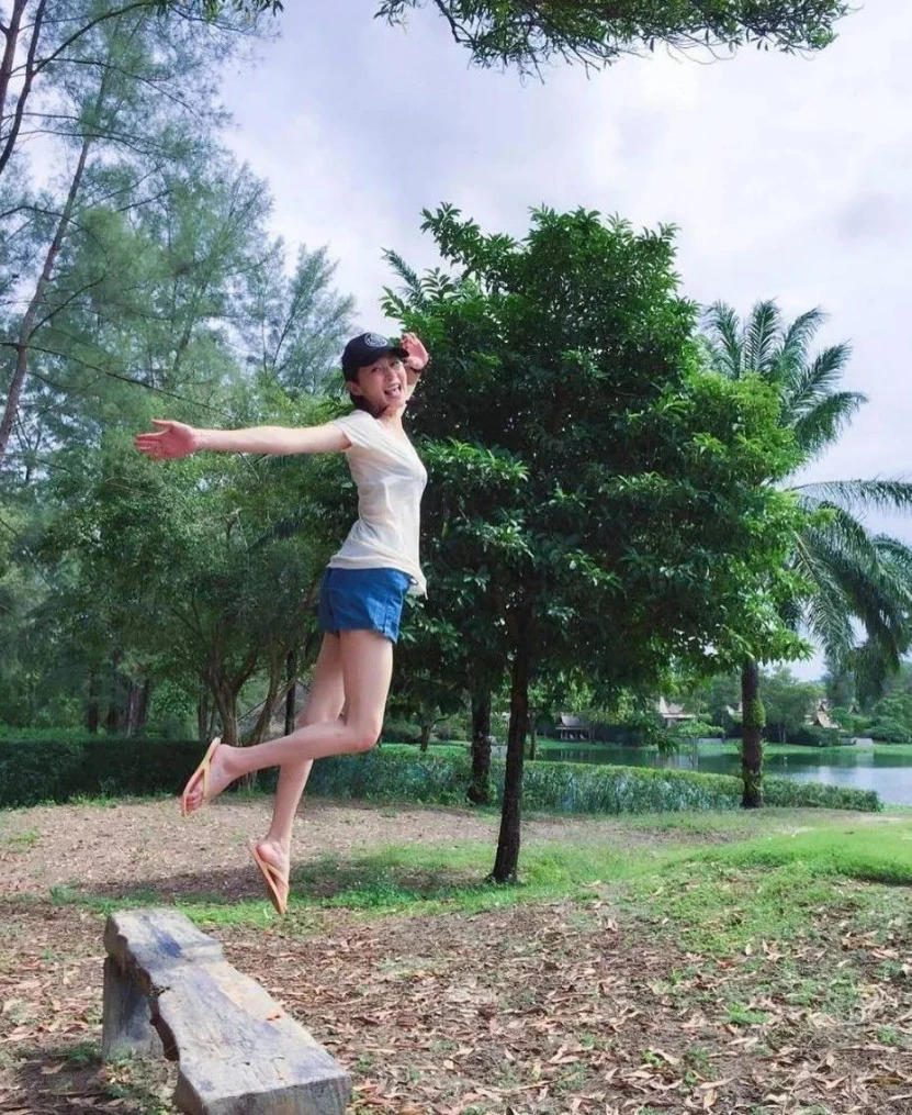 “美腿女神”万绮雯：19岁获选亚姐，拒7位数片酬，如今坦言山里的生活很好