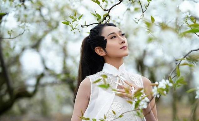 67������Ƽ�޾����飬�赸����һ����������Ϊ��֪�ļ��������