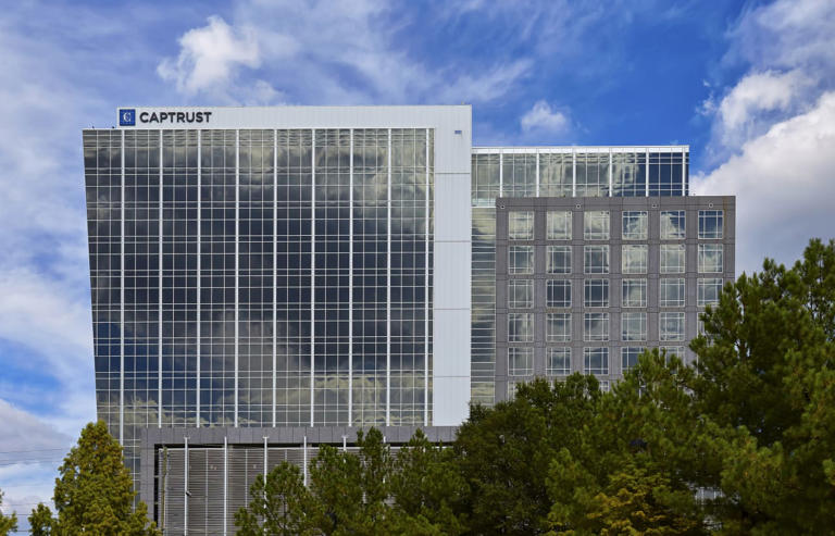CAPTRUST acquires $2.4 billion Kansas advisory firm