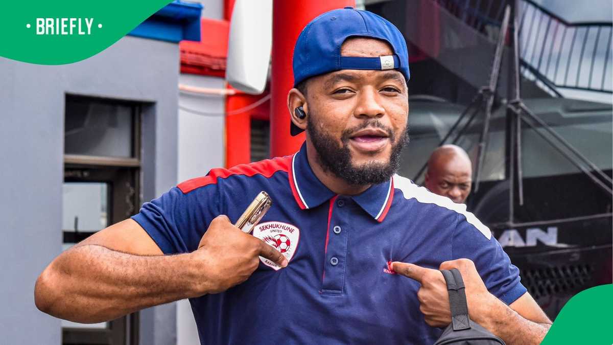 Sipho Mbule: Agent narrates how Orlando Pirates won race to sign  ex-Mamelodi Sundowns star ahead of Kaizer Chiefs